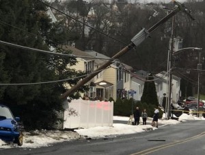 car hits pole